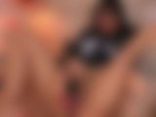 Aily Yozuko's Live Sex Cam Show