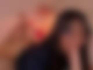 Live cam show with Aily Yozuko - Asian Teen (18+) on StripNow