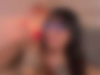 Aily Yozuko's Live Sex Cam Show