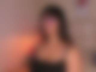 Aily Yozuko's Live Sex Cam Show