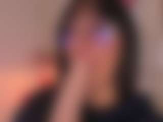 Live cam show with Aily Yozuko - Asian Squirt on dropp.cam
