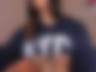 Aily Yozuko's Live Sex Cam Show