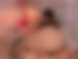 Aily Yozuko's Live Sex Cam Show