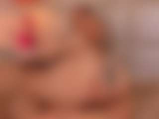 Aily Yozuko's Live Sex Cam Show