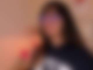 Aily Yozuko's Live Sex Cam Show