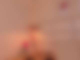 Aily Yozuko's Live Sex Cam Show