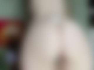 Bunni Button's Live Sex Cam Show