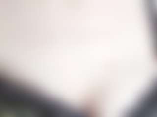 Live cam show with Bunni Button - Curvy Small Tits on StripNow