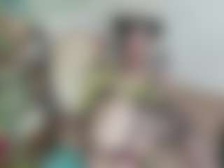 Live cam show with Bunni Button - College Brown Hair on SpankPalCams
