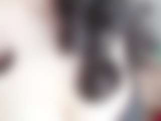 Live cam show with Bunni Button - Spank on CamClone