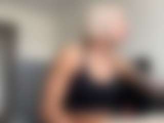Live cam show with HotSweetbb - Blowjob on Camversity