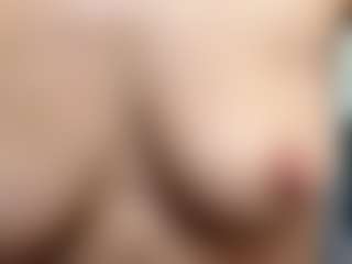 Live cam show with HotSweetbb - Dildo Or Vibrator on Camsoda