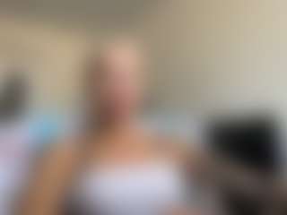 Live cam show with HotSweetbb - Sport on Camsoda