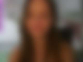 Live cam show with NatashaMiala - Eating Pussy on Camming Site