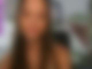 Live cam show with NatashaMiala - Eating Pussy on 1on1-livenow