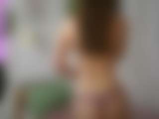Live cam show with NatashaMiala - Genital Piercings on xplaylive.com