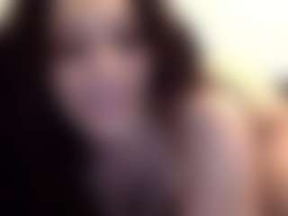 Live cam show with Sapphire Storm - Curvy on Uber Horny