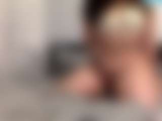 Sapphire Storm's Live Sex Cam Show