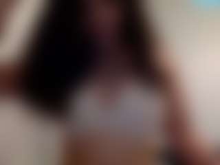 Sapphire Storm's Live Sex Cam Show