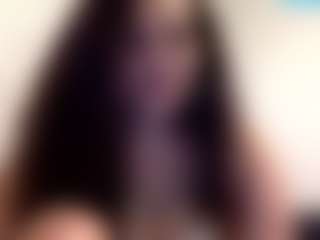 Sapphire Storm's Live Sex Cam Show