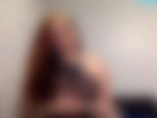 Sapphire Storm's Live Sex Cam Show