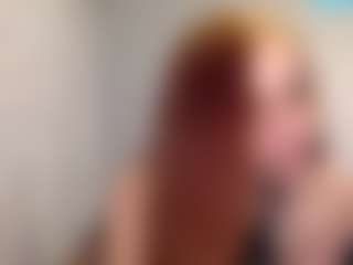 Sapphire Storm's Live Sex Cam Show