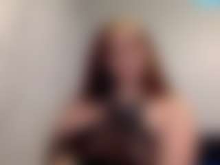 Sapphire Storm's Live Sex Cam Show