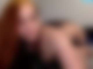 Sapphire Storm's Live Sex Cam Show