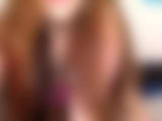 Sapphire Storm's Live Sex Cam Show