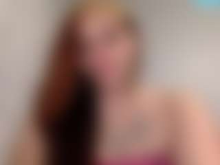 Sapphire Storm's Live Sex Cam Show