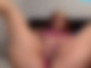 Sapphire Storm's Live Sex Cam Show