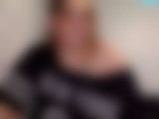 Sapphire Storm's Live Sex Cam Show