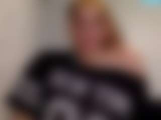 Sapphire Storm's Live Sex Cam Show