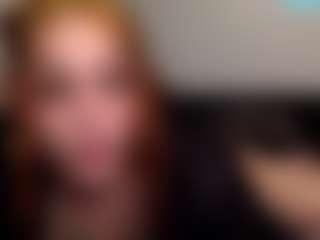 Live cam show with Sapphire Storm - Brown Hair on sexytreat.net