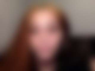 Sapphire Storm's Live Sex Cam Show