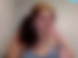Live cam show with Sapphire Storm - Longlegs on Strip Flash - Live Sex Shows