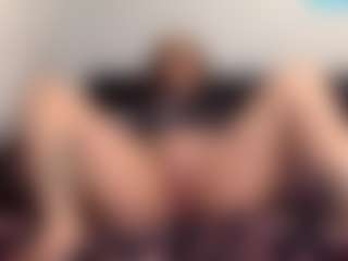 Sapphire Storm's Live Sex Cam Show