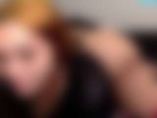 Sapphire Storm's Live Sex Cam Show