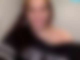 Sapphire Storm's Live Sex Cam Show