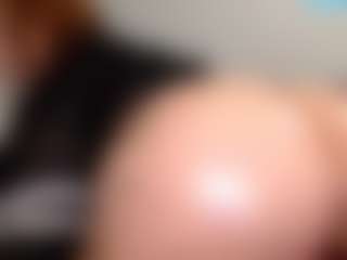 Sapphire Storm's Live Sex Cam Show