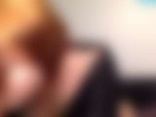 Sapphire Storm's Live Sex Cam Show