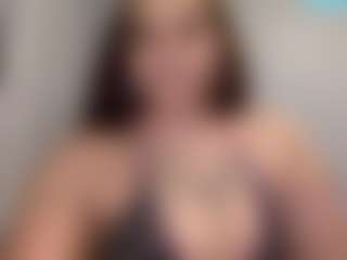 Sapphire Storm's Live Sex Cam Show