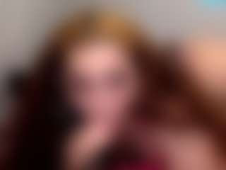 Sapphire Storm's Live Sex Cam Show