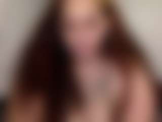 Sapphire Storm's Live Sex Cam Show