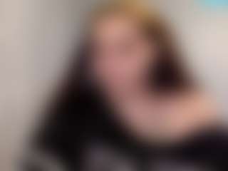 Sapphire Storm's Live Sex Cam Show