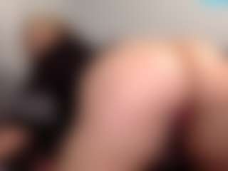 Sapphire Storm's Live Sex Cam Show