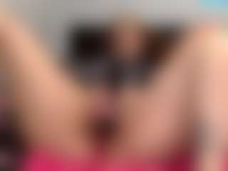 Sapphire Storm's Live Sex Cam Show
