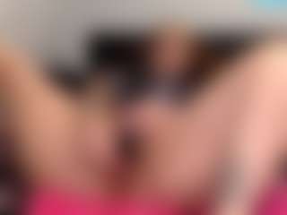Sapphire Storm's Live Sex Cam Show