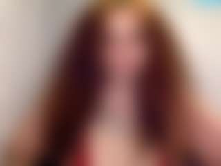 Sapphire Storm's Live Sex Cam Show
