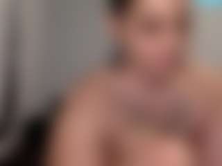Sapphire Storm's Live Sex Cam Show